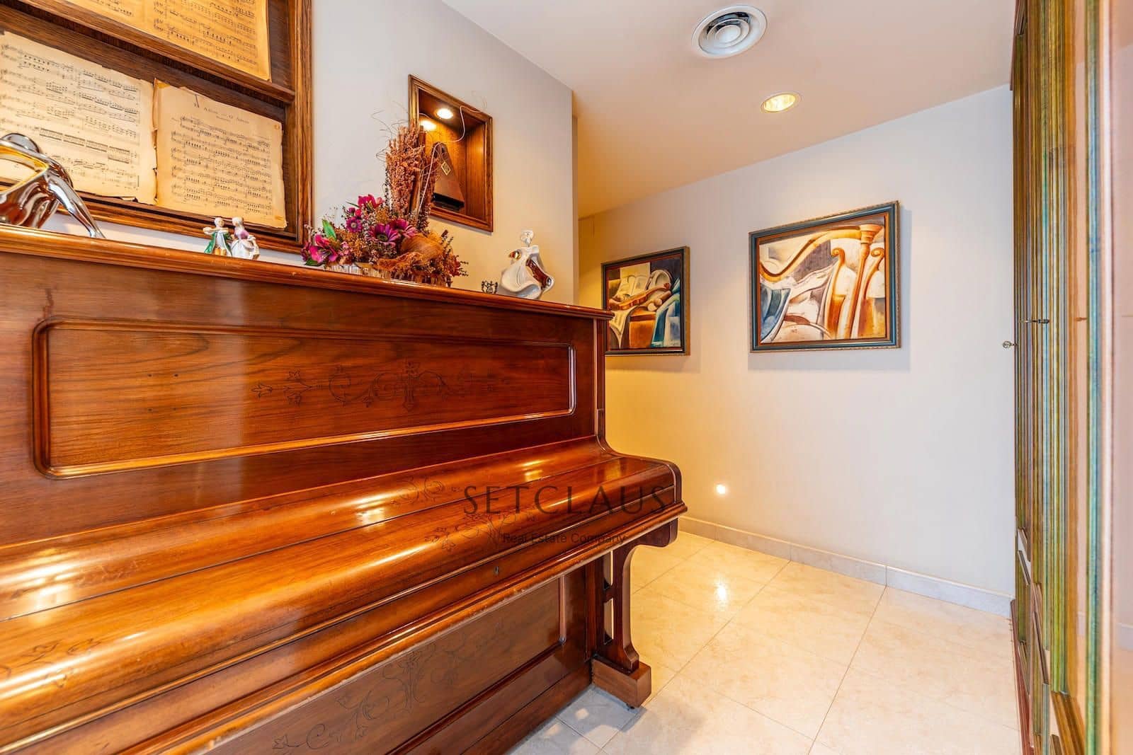 Ático de 4 habitaciones en Badalona en venta - 820.000 € (Ref: 9535130)