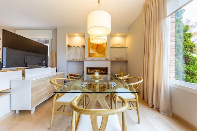 4 soveværelse Villa til salg i El Masnou med swimmingpool garage - € 1.320.000 (Ref: 9552300)