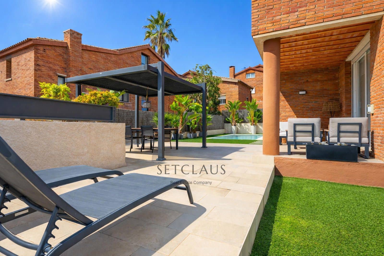 4 soveværelse Villa til salg i El Masnou med swimmingpool garage - € 1.320.000 (Ref: 9552300)