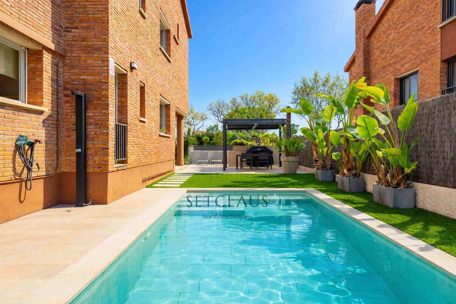 4 soveværelse Villa til salg i El Masnou med swimmingpool garage - € 1.320.000 (Ref: 9552300)