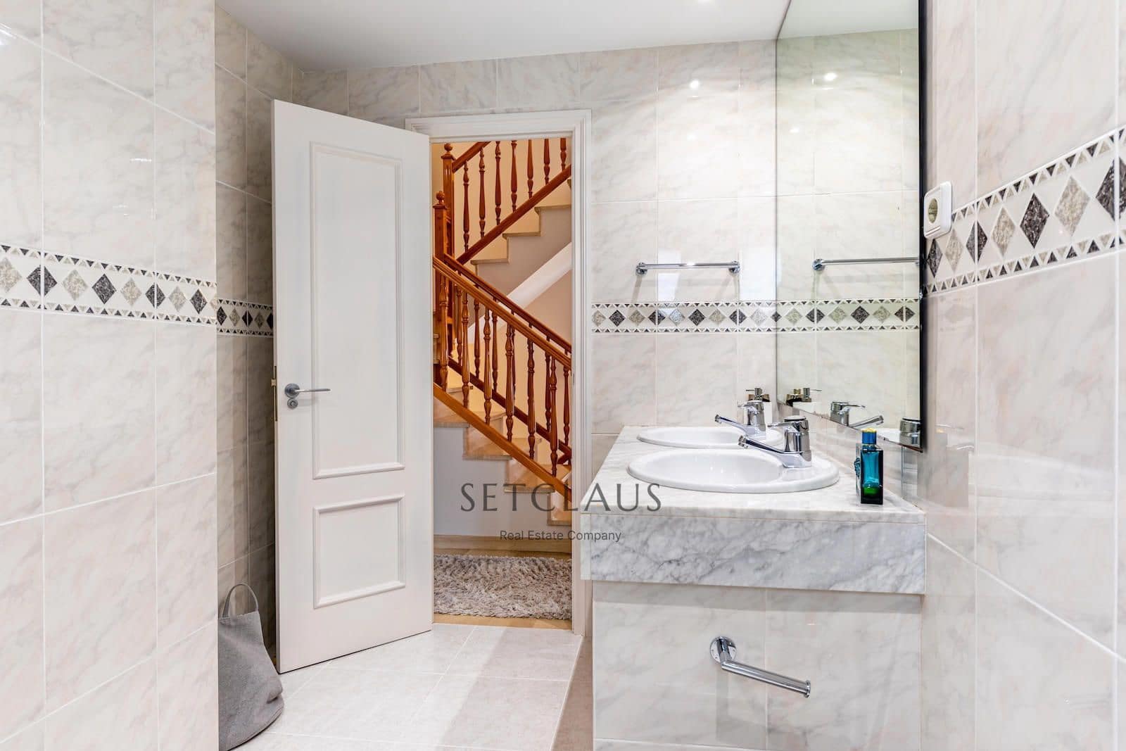 4 soveværelse Villa til salg i El Masnou med swimmingpool garage - € 1.320.000 (Ref: 9552300)