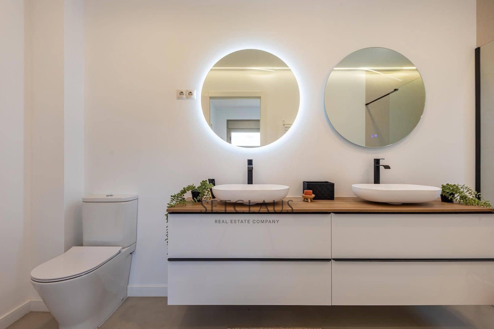 4 soveværelse Villa til salg i Alella med swimmingpool garage - € 990.000 (Ref: 9558937)