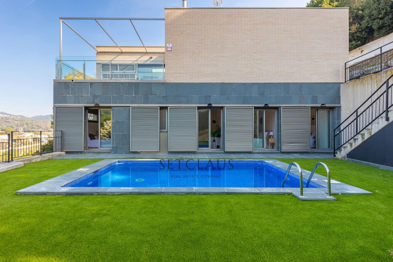 4 soveværelse Villa til salg i Alella med swimmingpool garage - € 990.000 (Ref: 9558937)