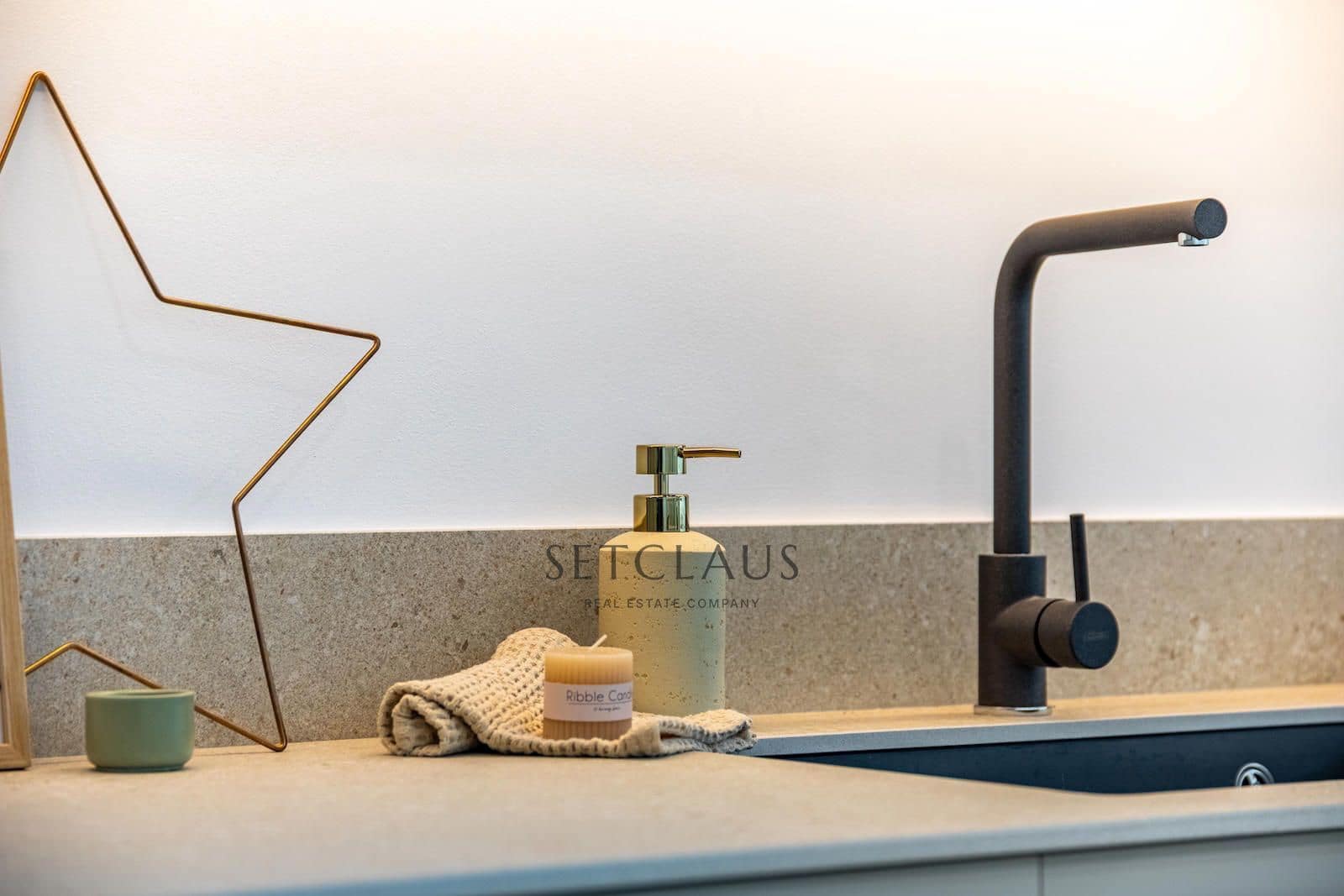 4 soveværelse Villa til salg i Alella med swimmingpool garage - € 990.000 (Ref: 9558937)