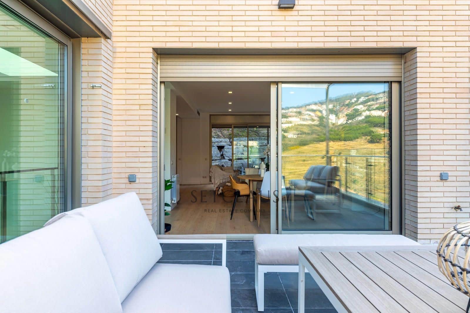 4 soveværelse Villa til salg i Alella med swimmingpool garage - € 990.000 (Ref: 9558937)