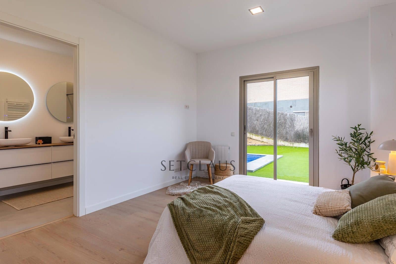 4 soveværelse Villa til salg i Alella med swimmingpool garage - € 990.000 (Ref: 9558937)