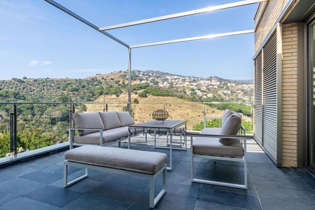 4 camera da letto Villa in vendita in Alella con piscina garage - 990.000 € (Rif: 9558937)