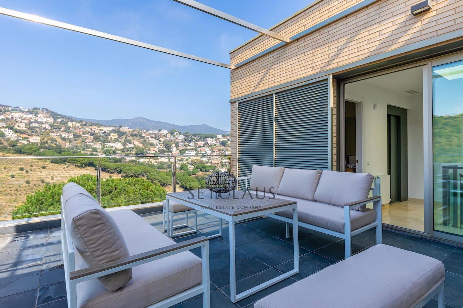 4 soveværelse Villa til salg i Alella med swimmingpool garage - € 990.000 (Ref: 9558937)