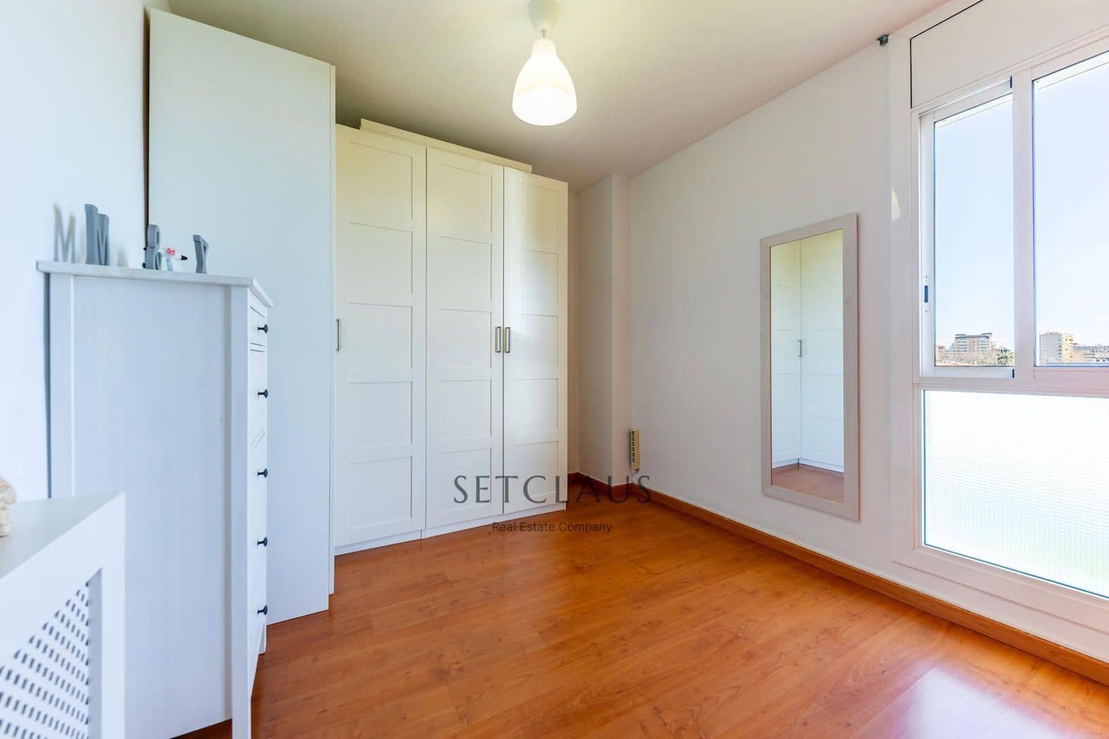 3 soveværelse Lejlighed til salg i Premia de Mar med garage - € 600.000 (Ref: 9596885)