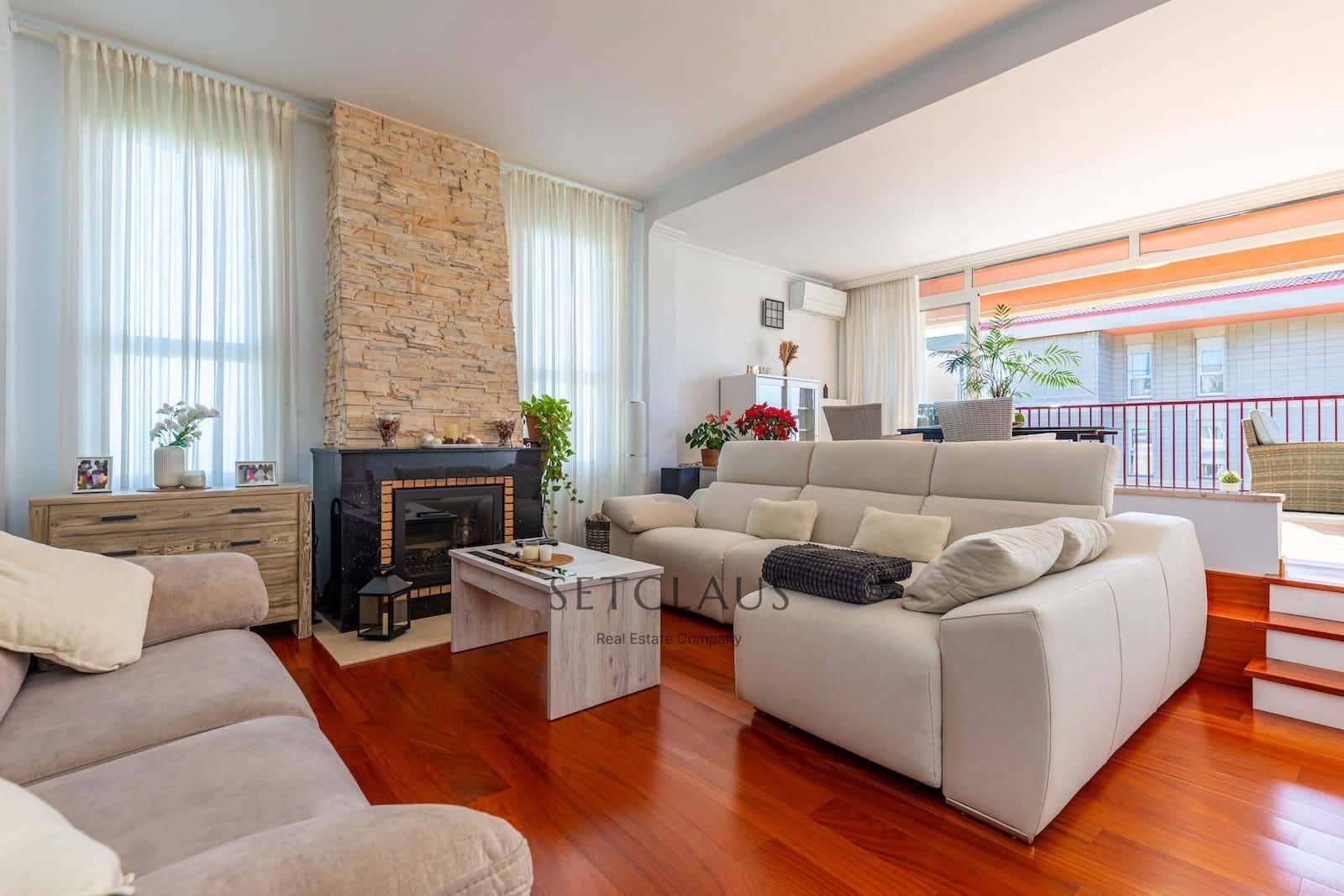 3 soveværelse Lejlighed til salg i Premia de Mar med garage - € 600.000 (Ref: 9596885)