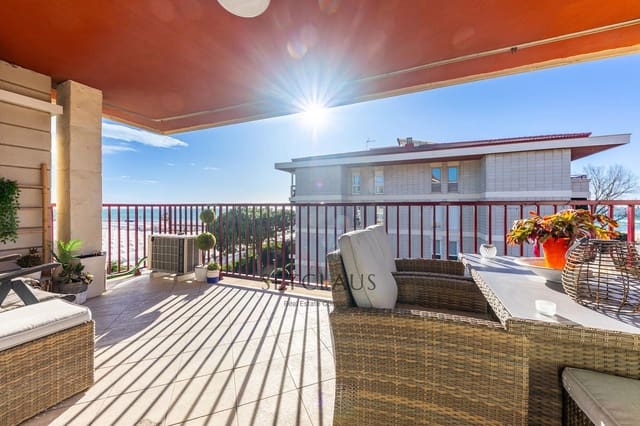 3 soveværelse Lejlighed til salg i Premià de Mar med garage - € 600.000 (Ref: 9596885)