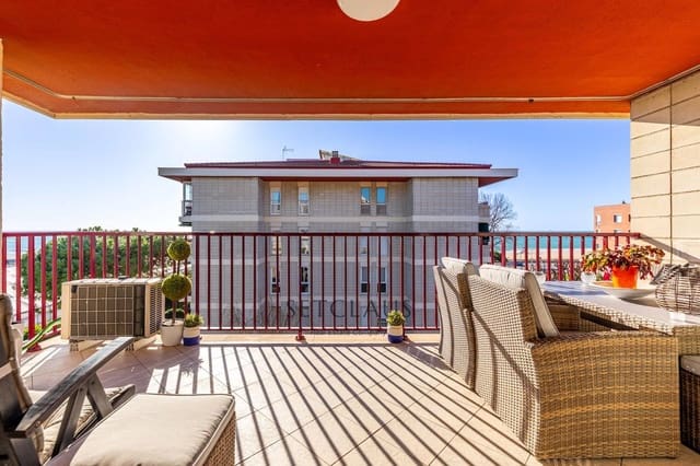 3 soveværelse Lejlighed til salg i Premià de Mar med garage - € 600.000 (Ref: 9596885)