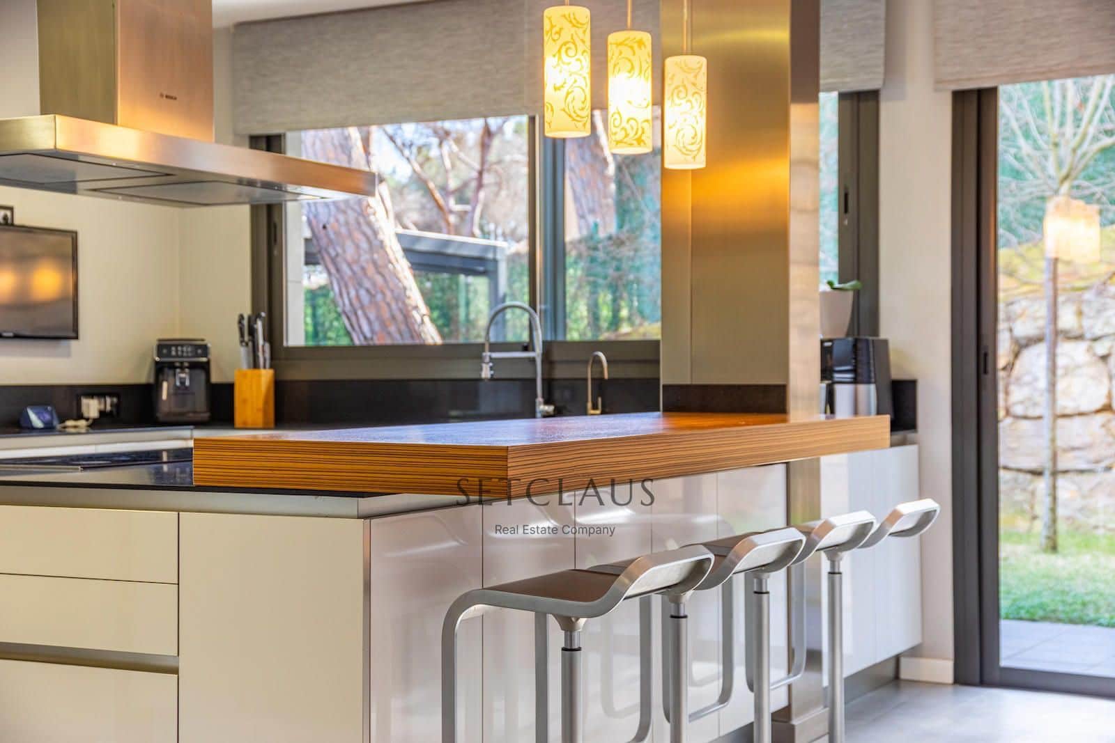 6 Zimmer Villa zu verkaufen in Premia de Dalt mit Pool Garage - 1.650.000 € (Ref: 9598093)