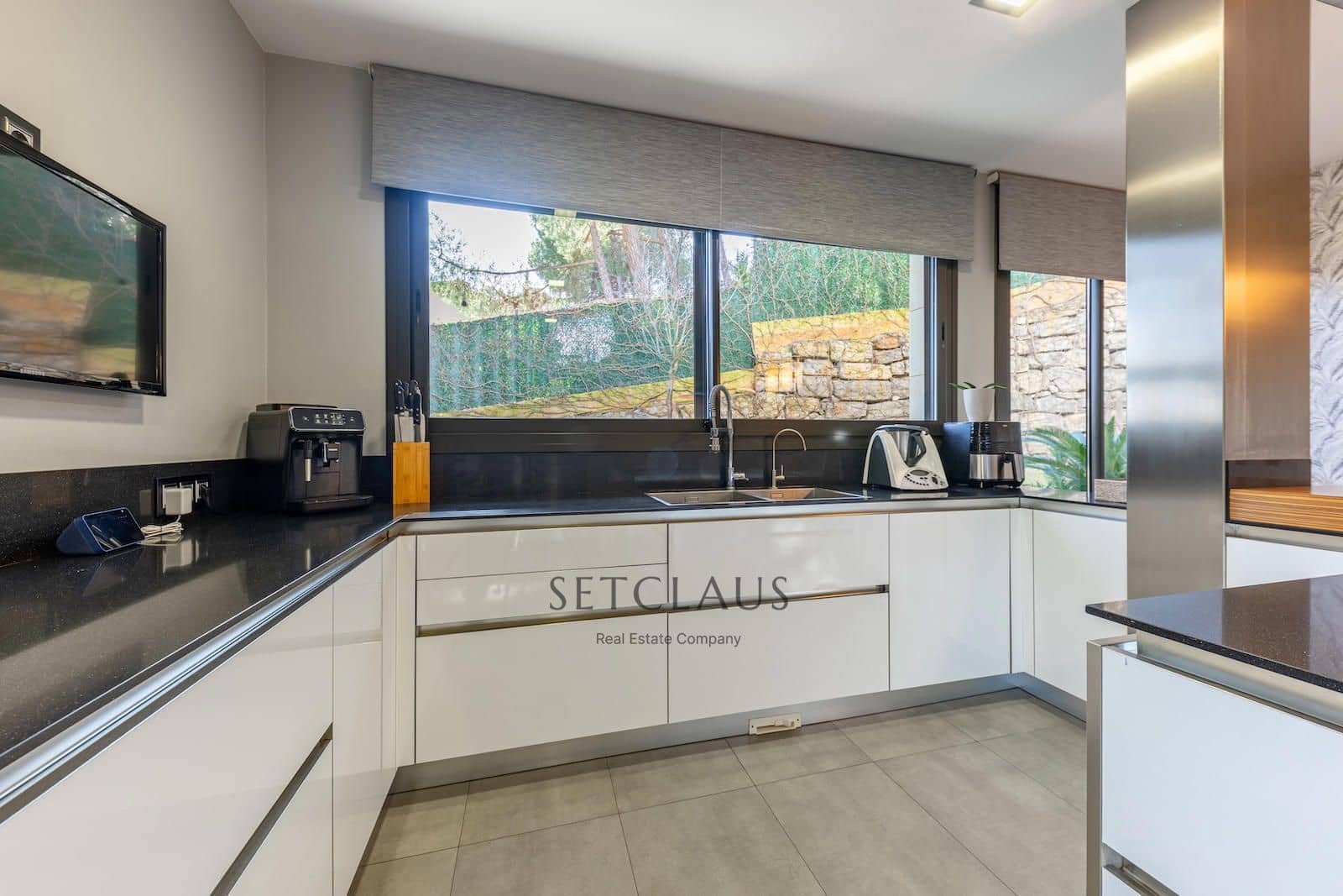 6 Zimmer Villa zu verkaufen in Premia de Dalt mit Pool Garage - 1.650.000 € (Ref: 9598093)