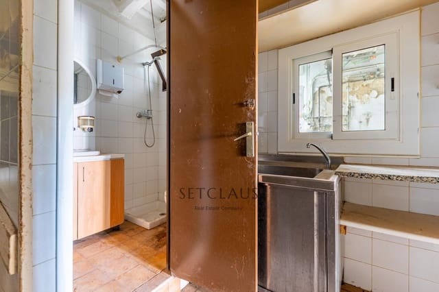 Commercial for sale in Alella - € 350,000 (Ref: 9598348)