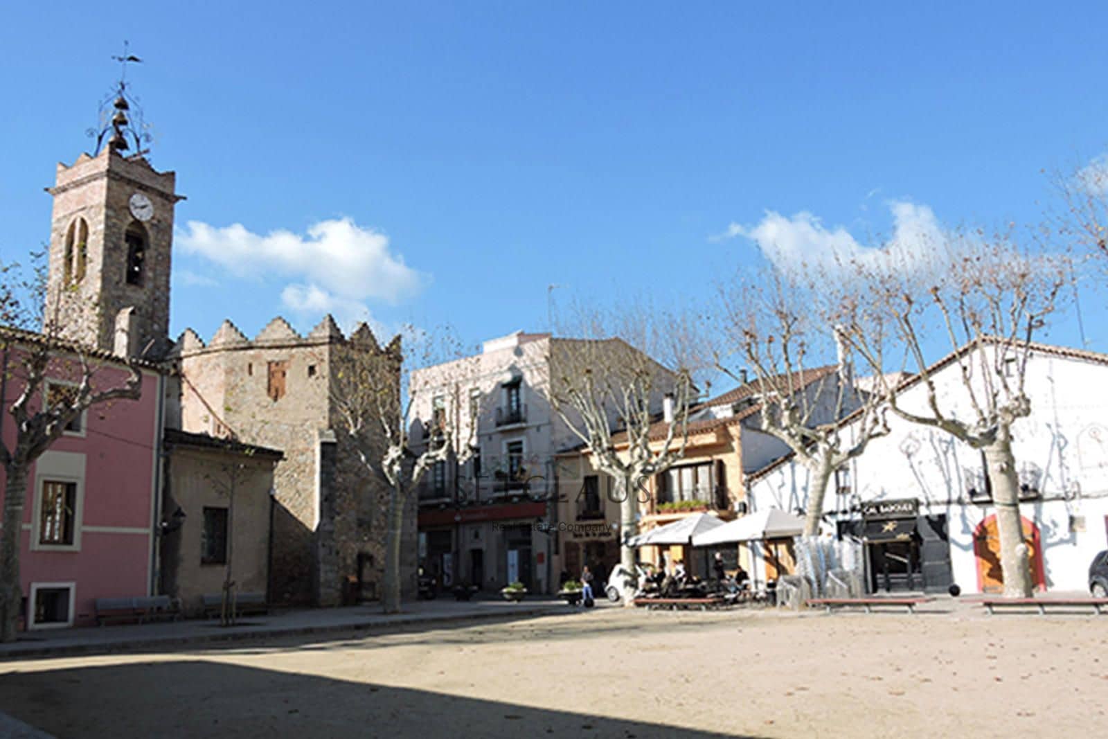 Commercial for sale in Alella - € 350,000 (Ref: 9598348)