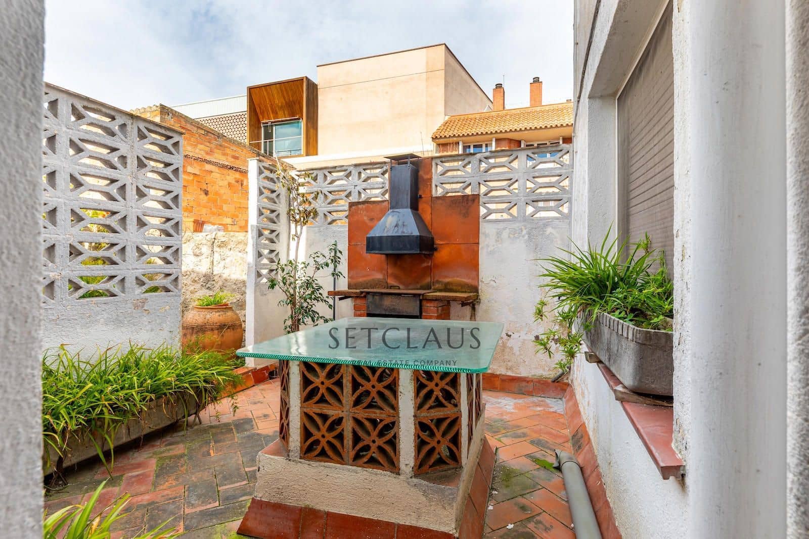 4 bedroom Flat for sale in Alella - € 620,000 (Ref: 9598349)