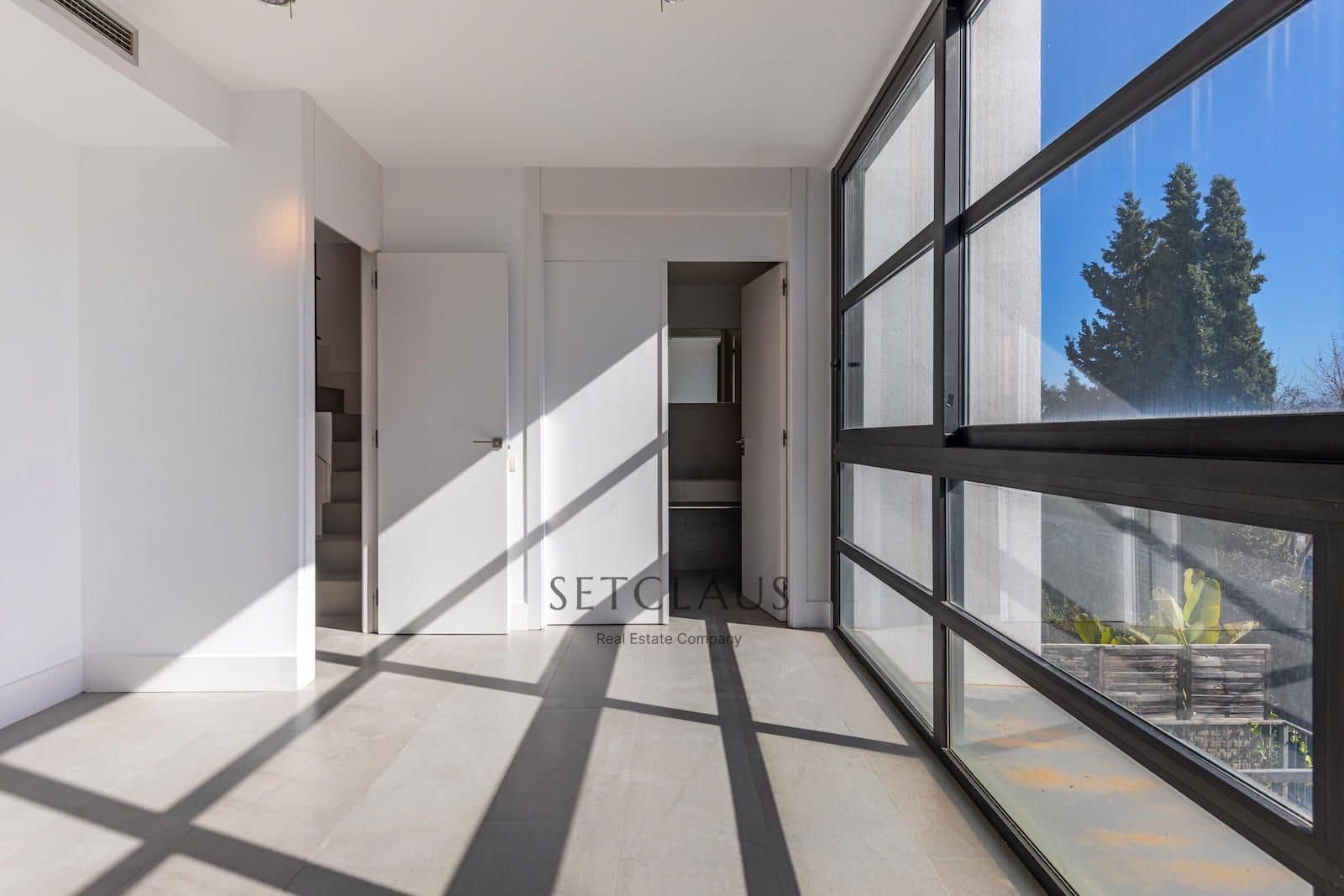 3 chambre Penthouse à vendre à El Masnou avec piscine garage - 450 000 € (Ref: 9603328)