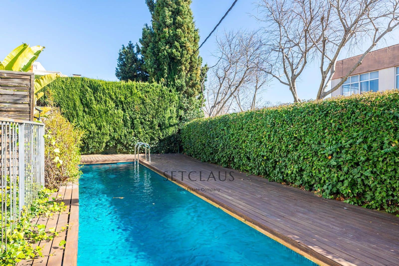 3 chambre Penthouse à vendre à El Masnou avec piscine garage - 450 000 € (Ref: 9603328)