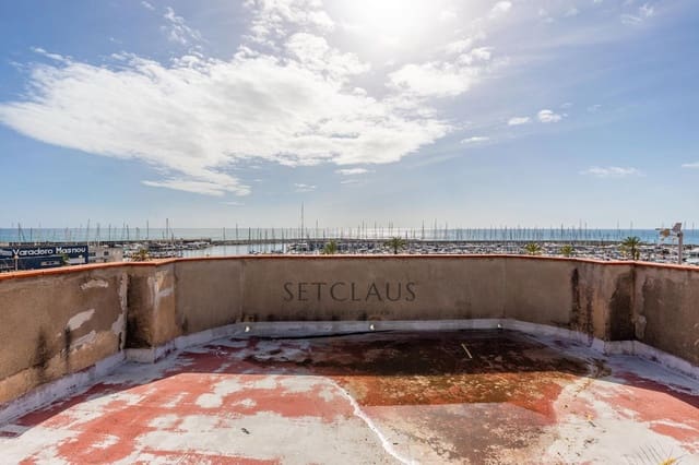 Chalet de 6 habitaciones en El Masnou en venta - 890.000 € (Ref: 9622928)