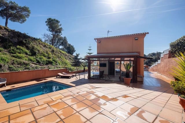 3 chambre Villa/Maison à vendre à Teià avec piscine garage - 595 000 € (Ref: 9627971)