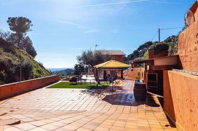 3 chambre Villa/Maison à vendre à Teià avec piscine garage - 595 000 € (Ref: 9627971)