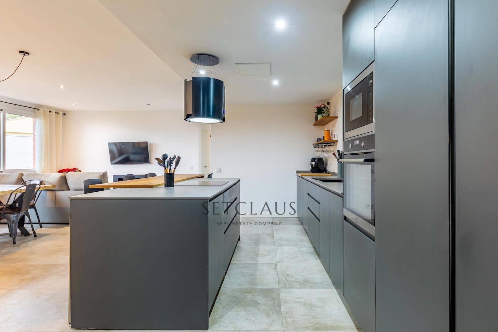 6 chambre Villa/Maison à vendre à Alella avec garage - 895 000 € (Ref: 9665391)