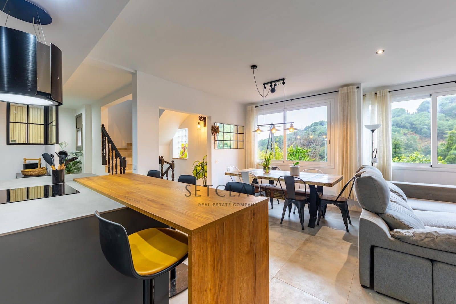 6 chambre Villa/Maison à vendre à Alella avec garage - 895 000 € (Ref: 9665391)