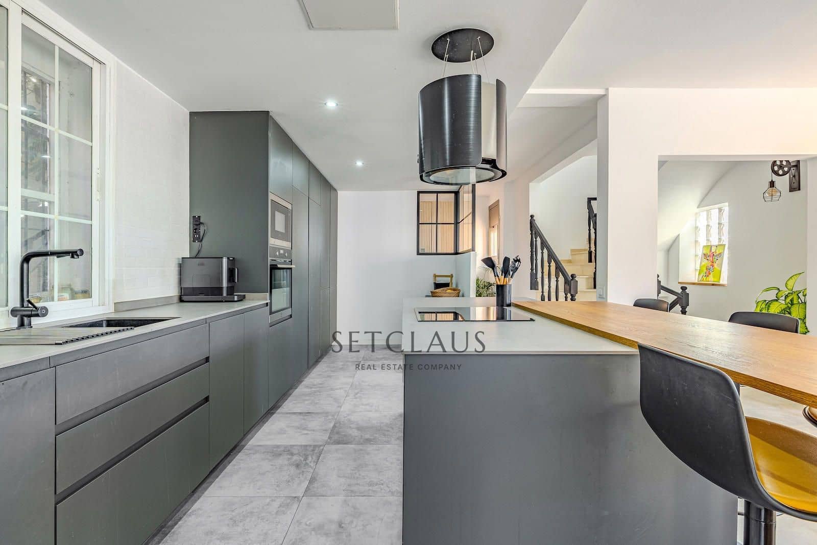 6 chambre Villa/Maison à vendre à Alella avec garage - 895 000 € (Ref: 9665391)