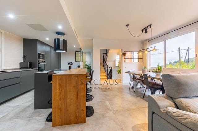 6 bedroom Villa for sale in Alella with garage - € 895,000 (Ref: 9665391)