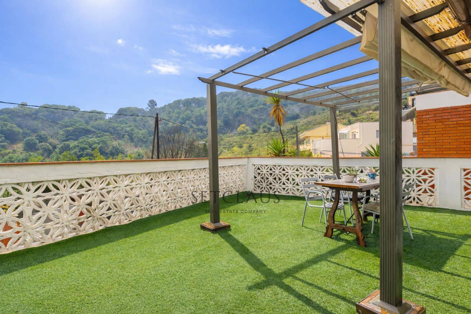 6 chambre Villa/Maison à vendre à Alella avec garage - 895 000 € (Ref: 9665391)