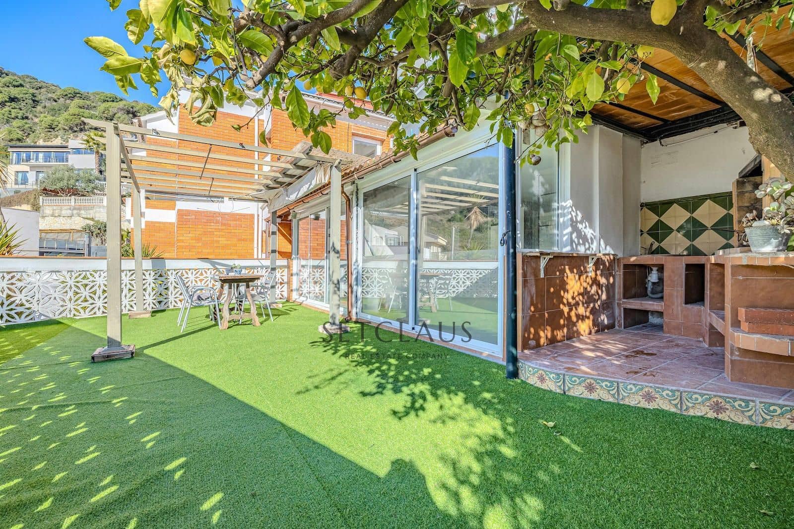 6 chambre Villa/Maison à vendre à Alella avec garage - 895 000 € (Ref: 9665391)