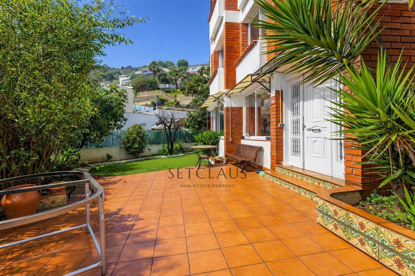 6 chambre Villa/Maison à vendre à Alella avec garage - 895 000 € (Ref: 9665391)