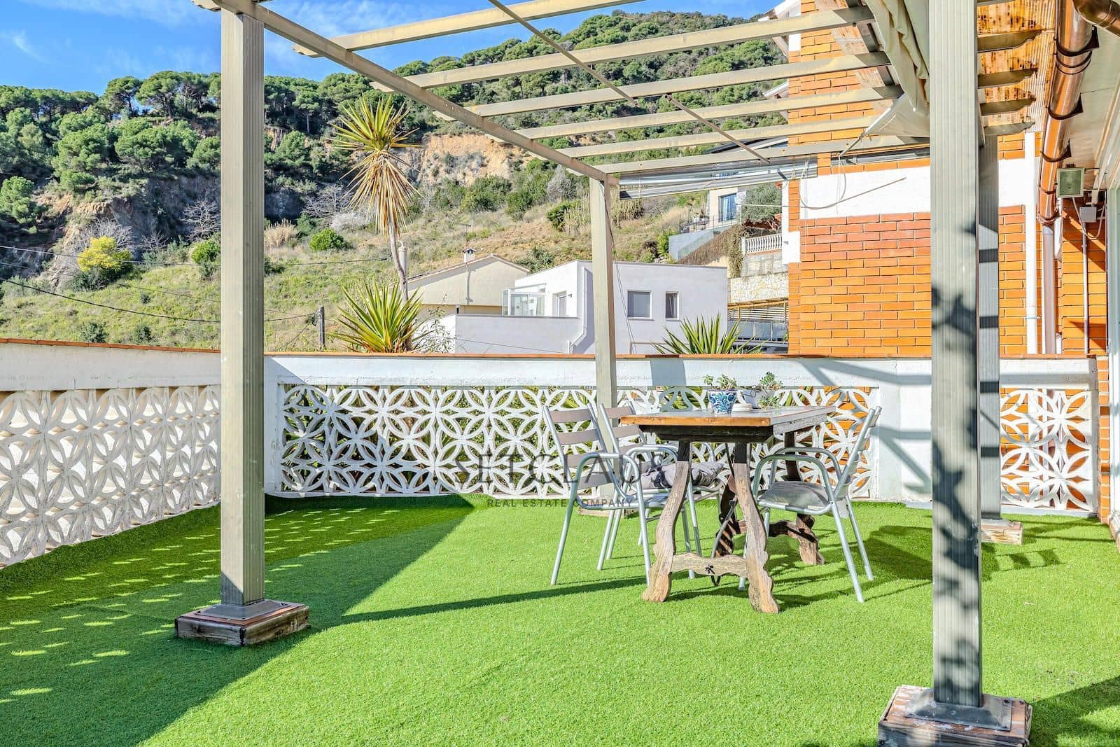 6 chambre Villa/Maison à vendre à Alella avec garage - 895 000 € (Ref: 9665391)