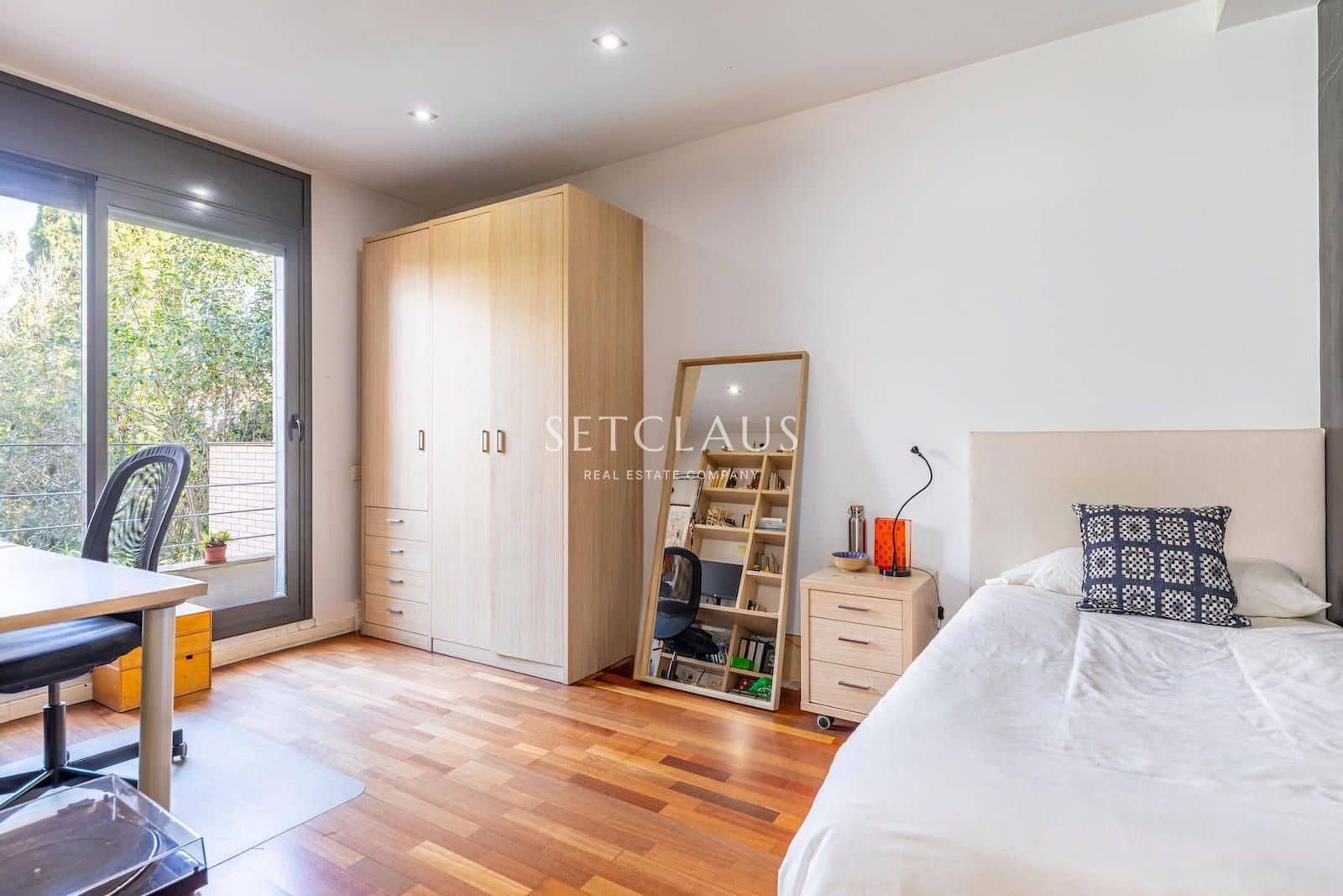 5 Zimmer Haus zu verkaufen in Premia de Mar mit Pool Garage - 880.000 € (Ref: 9671249)