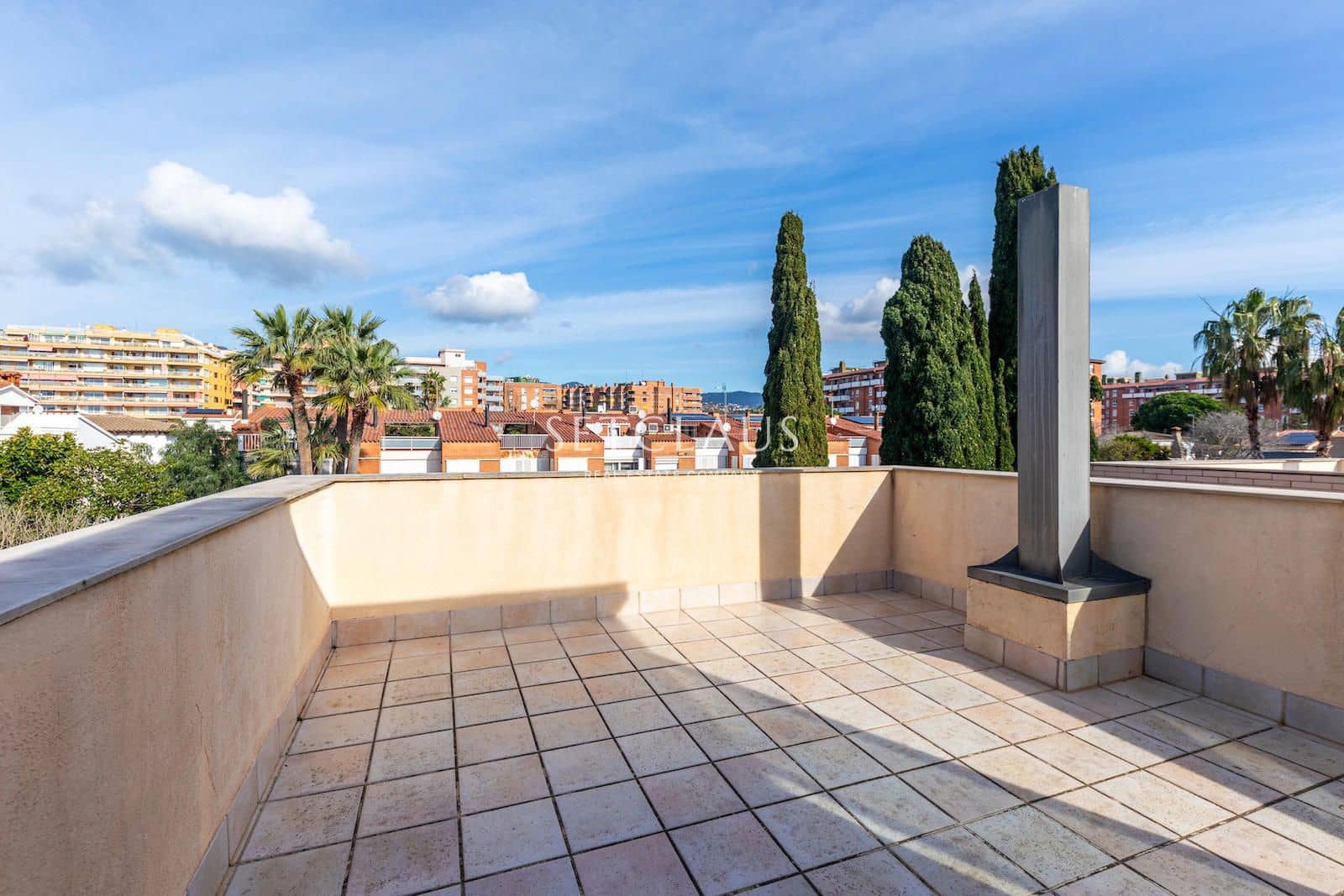 5 Zimmer Haus zu verkaufen in Premia de Mar mit Pool Garage - 880.000 € (Ref: 9671249)