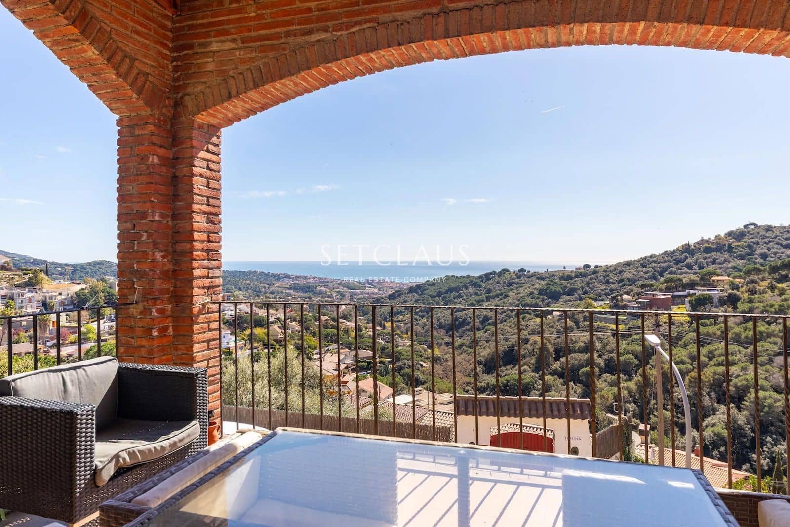 4 camera da letto Villa in vendita in Alella con garage - 690.000 € (Rif: 9688469)