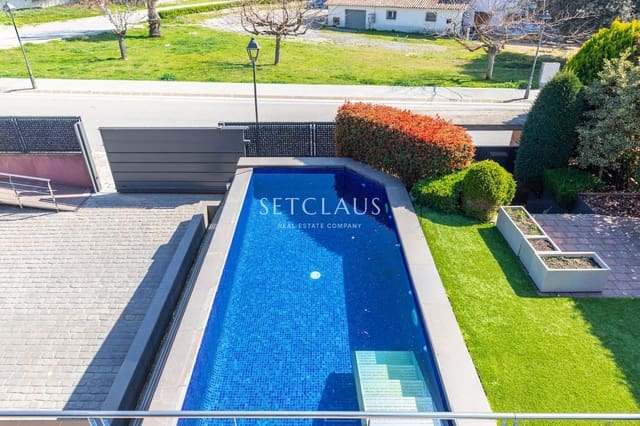 5 sypialnia Willa na sprzedaż w Vallromanes z basenem garażem - 1 150 000 € (Ref: 9697831)