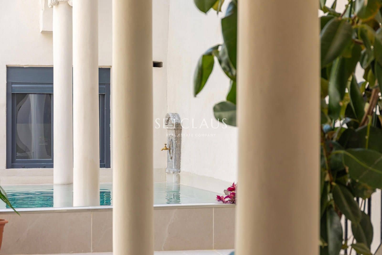 4 bedroom Villa for sale in El Masnou with pool - € 1,290,000 (Ref: 9714178)