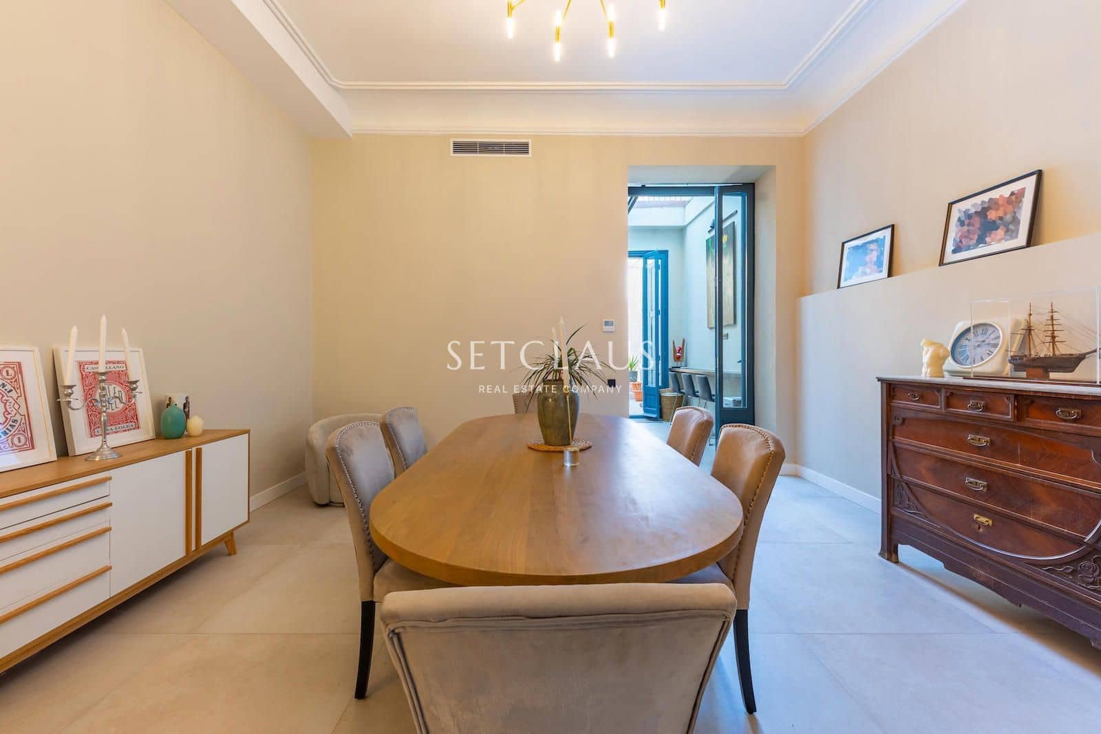 4 bedroom Villa for sale in El Masnou with pool - € 1,290,000 (Ref: 9714178)