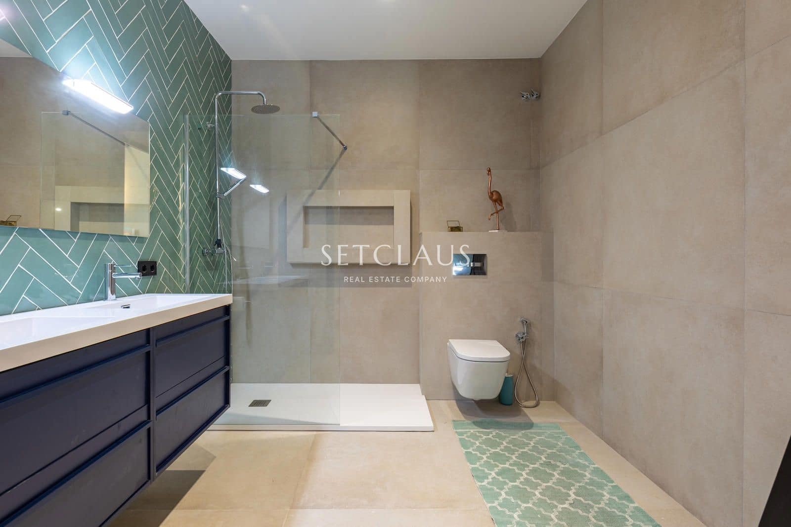 4 bedroom Villa for sale in El Masnou with pool - € 1,290,000 (Ref: 9714178)