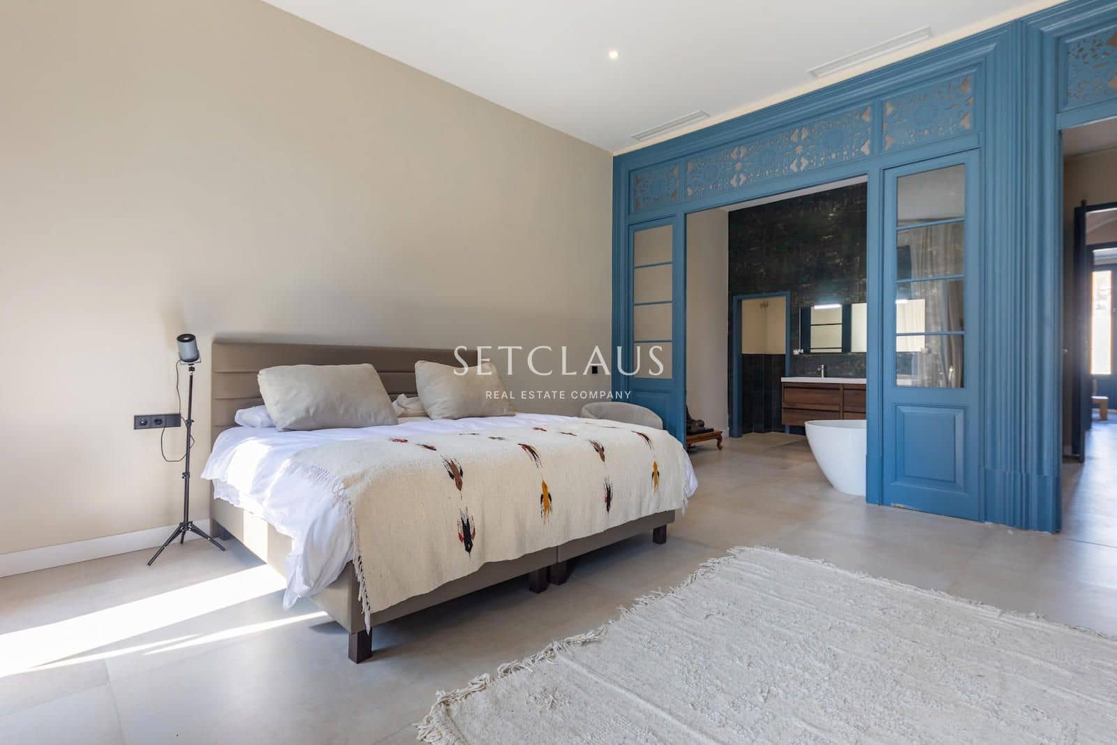 4 bedroom Villa for sale in El Masnou with pool - € 1,290,000 (Ref: 9714178)