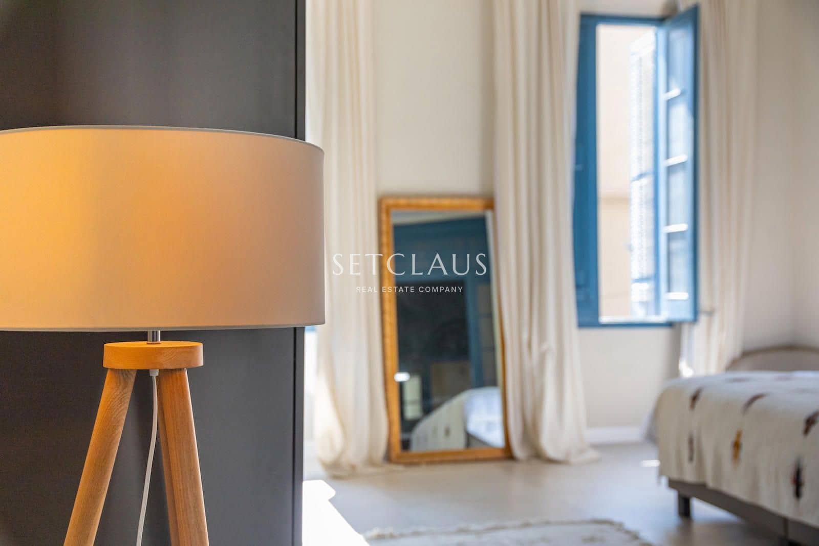 4 bedroom Villa for sale in El Masnou with pool - € 1,290,000 (Ref: 9714178)