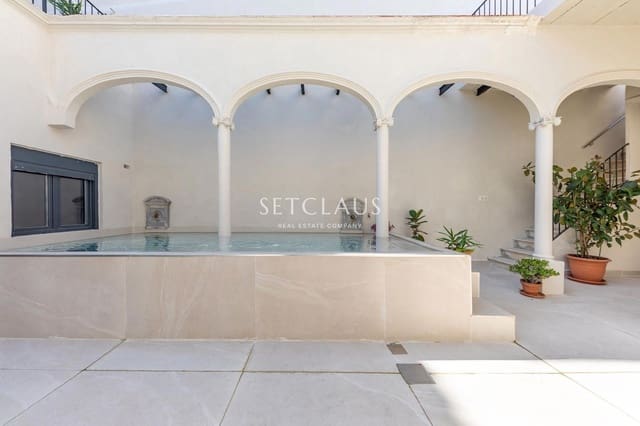 4 bedroom Villa for sale in El Masnou with pool - € 1,290,000 (Ref: 9714178)