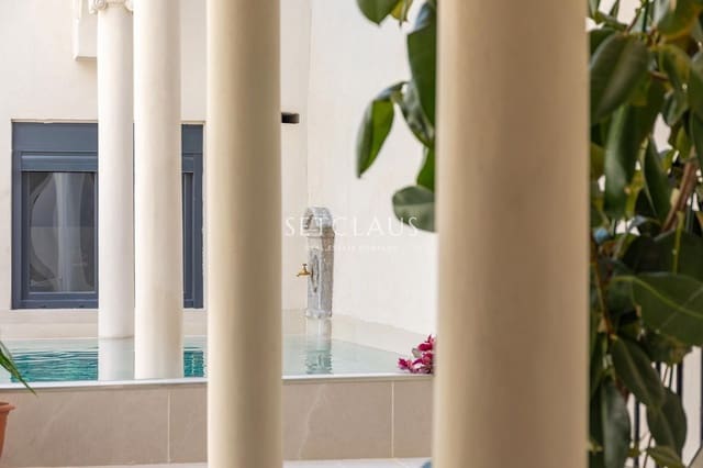 4 bedroom Villa for sale in El Masnou with pool - € 1,290,000 (Ref: 9714178)