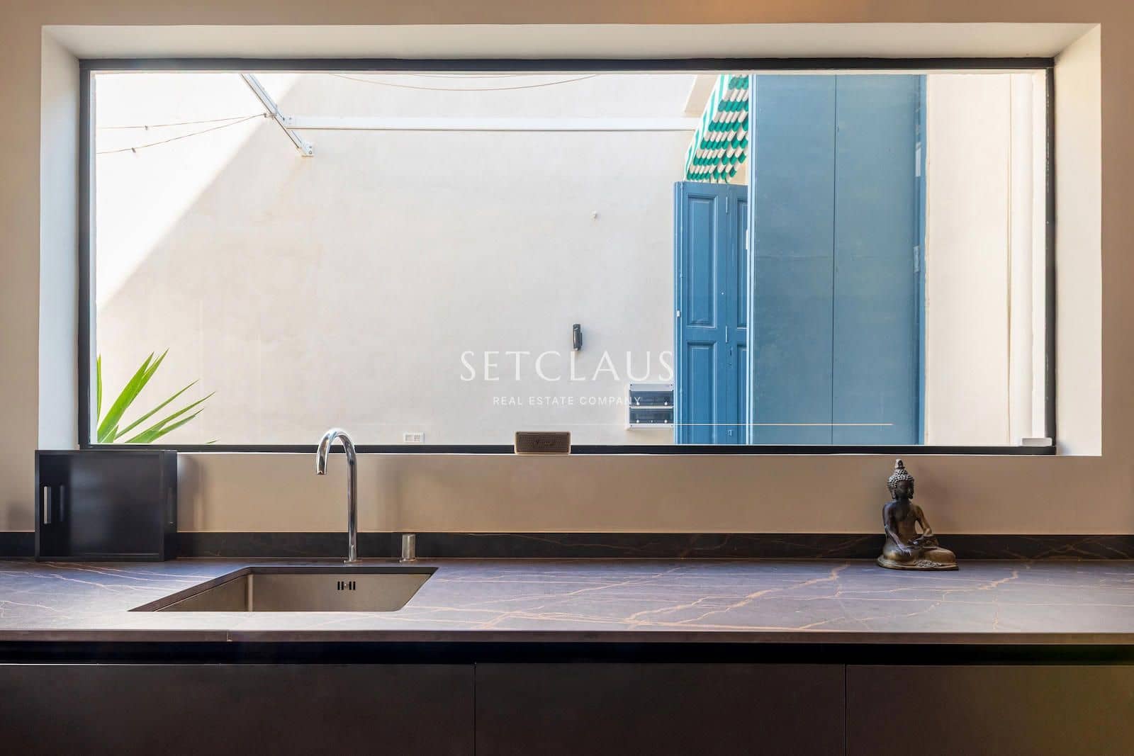 4 bedroom Villa for sale in El Masnou with pool - € 1,290,000 (Ref: 9714178)