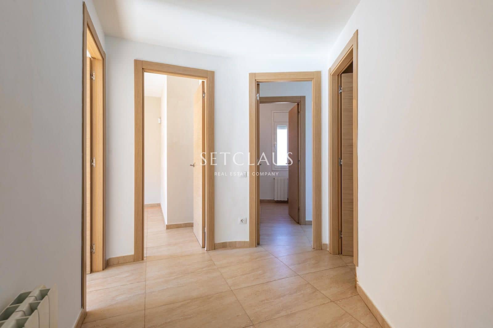 3 bedroom Villa for sale in Vilanova del Valles with garage - € 470,000 (Ref: 9716747)