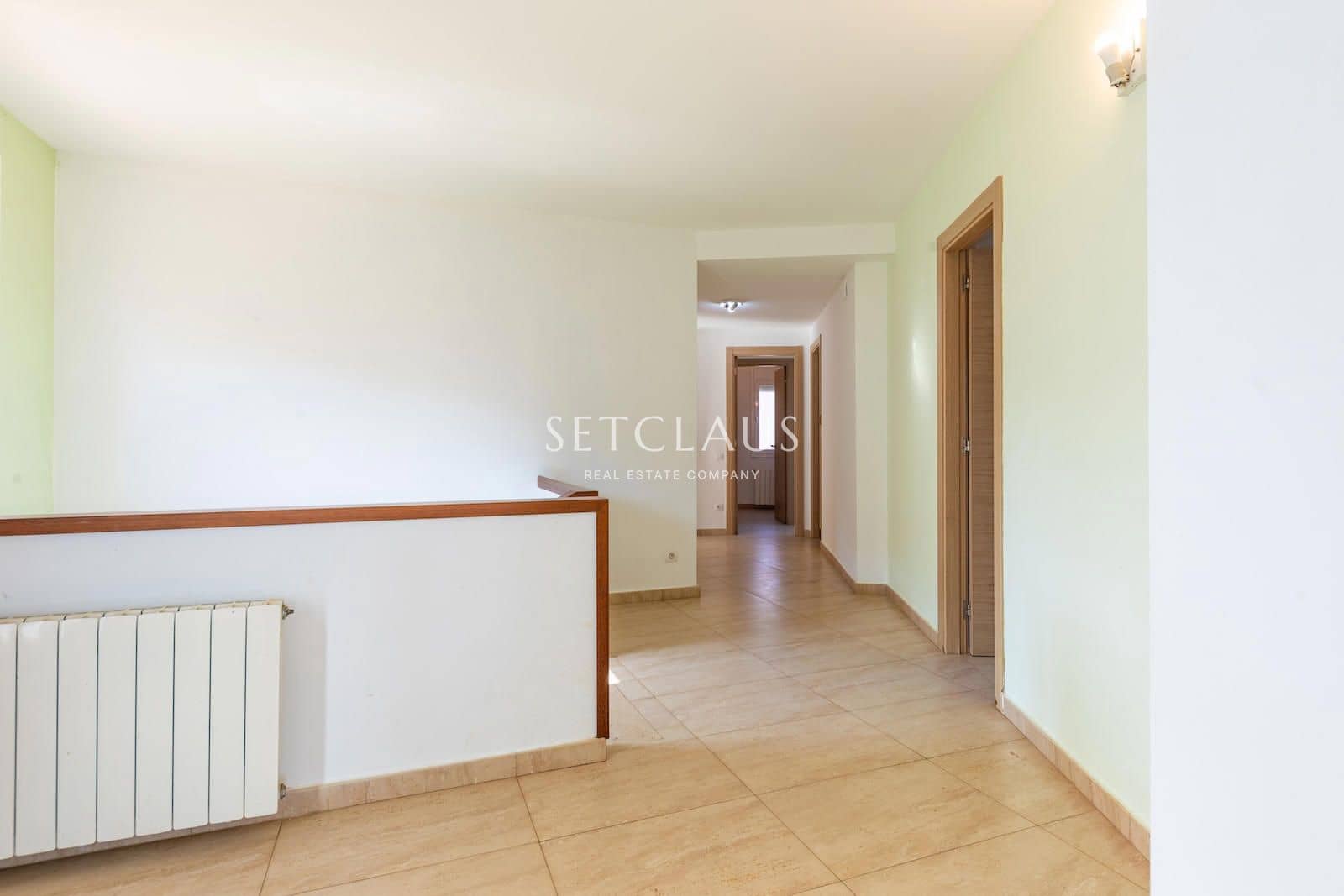 3 bedroom Villa for sale in Vilanova del Valles with garage - € 470,000 (Ref: 9716747)