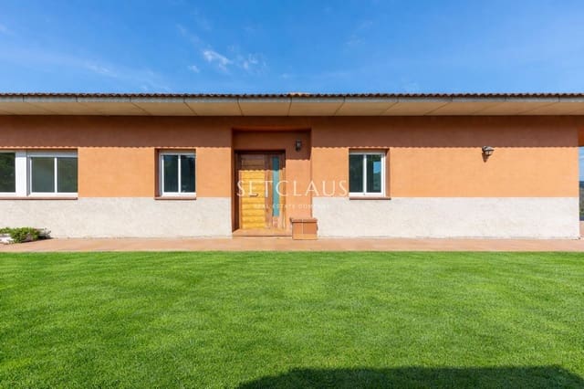 3 bedroom Villa for sale in Vilanova del Vallès with garage - € 470,000 (Ref: 9716747)