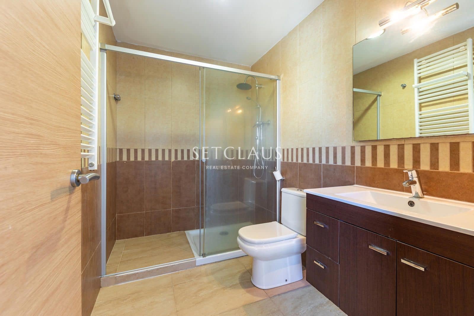 3 bedroom Villa for sale in Vilanova del Valles with garage - € 470,000 (Ref: 9716747)